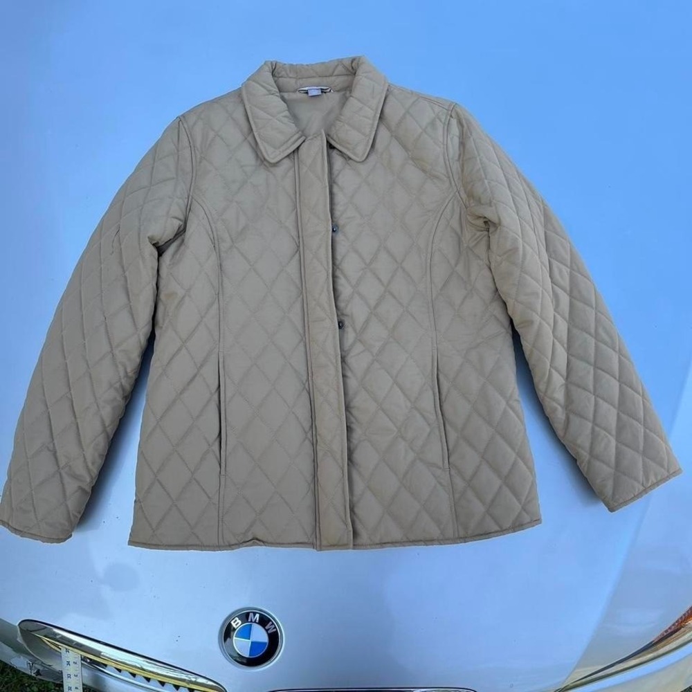 Beige quilted zip up white stag jacket